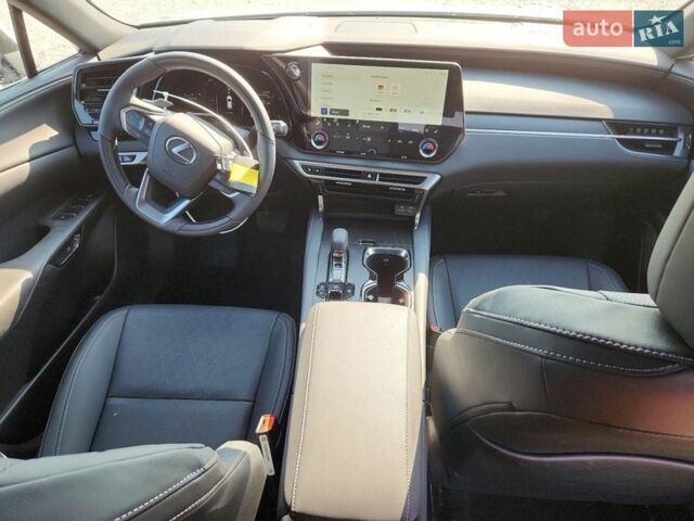 Білий Лексус РХ, об'ємом двигуна 2.5 л та пробігом 1 тис. км за 45000 $, фото 7 на Automoto.ua