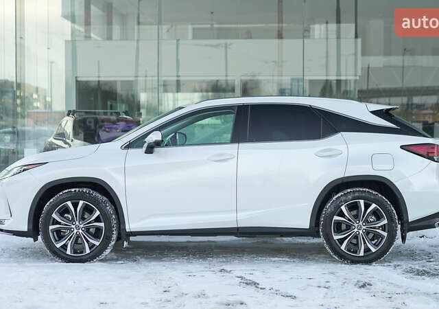 Білий Лексус РХ, об'ємом двигуна 2 л та пробігом 33 тис. км за 48299 $, фото 2 на Automoto.ua