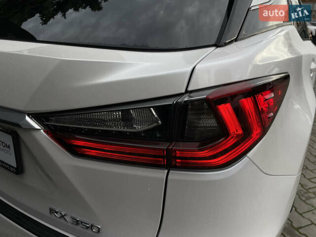 Белый Лексус РХ, объемом двигателя 3.46 л и пробегом 35 тыс. км за 41500 $, фото 24 на Automoto.ua