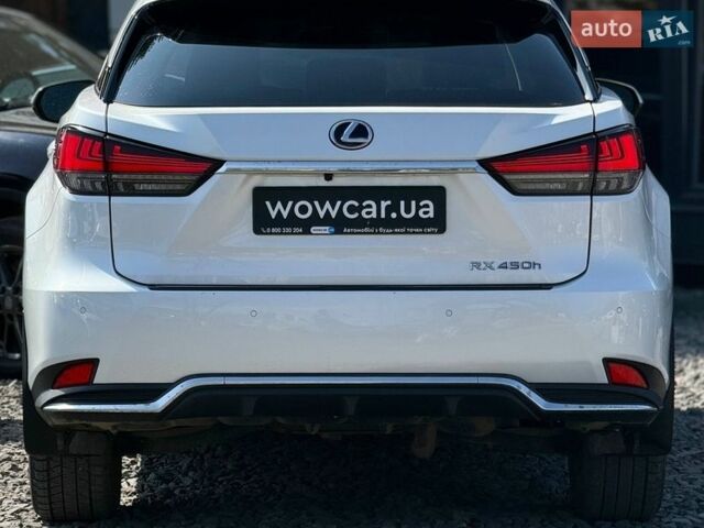 Белый Лексус РХ, объемом двигателя 3.5 л и пробегом 63 тыс. км за 58500 $, фото 5 на Automoto.ua