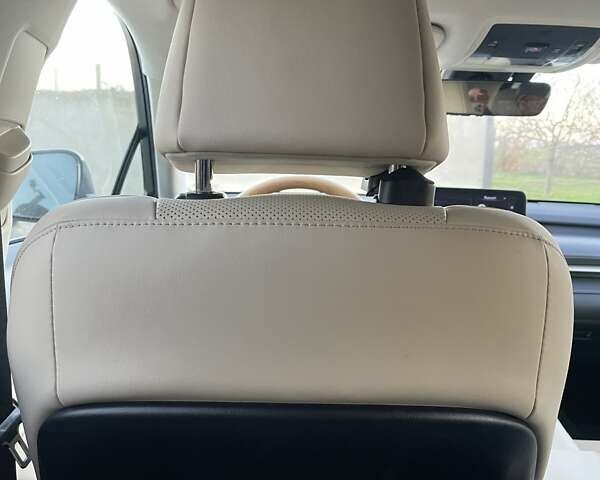 Белый Лексус РХ, объемом двигателя 3.5 л и пробегом 28 тыс. км за 56000 $, фото 24 на Automoto.ua