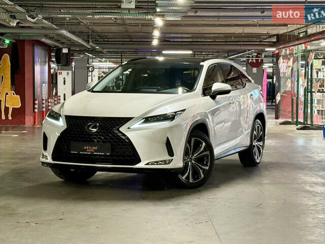 Белый Лексус РХ, объемом двигателя 3.46 л и пробегом 28 тыс. км за 53900 $, фото 1 на Automoto.ua