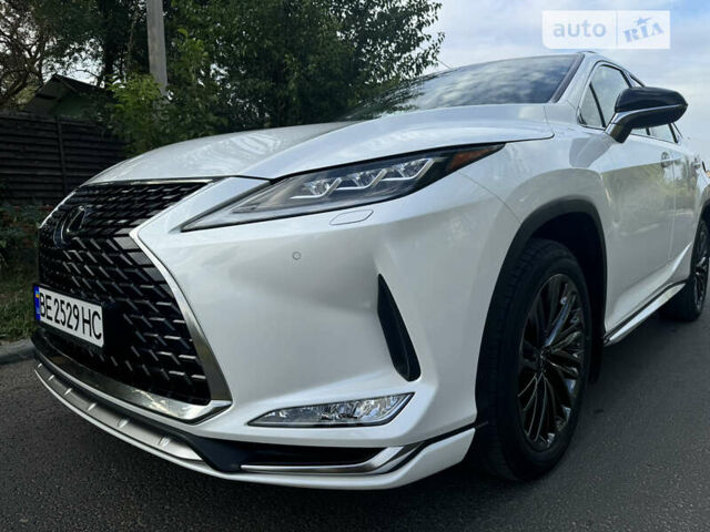 Белый Лексус РХ, объемом двигателя 2 л и пробегом 6 тыс. км за 57500 $, фото 5 на Automoto.ua