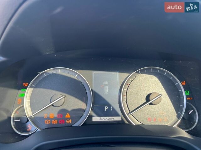 Білий Лексус РХ, об'ємом двигуна 3.46 л та пробігом 65 тис. км за 58500 $, фото 47 на Automoto.ua