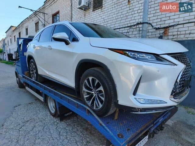 Білий Лексус РХ, об'ємом двигуна 2 л та пробігом 30 тис. км за 28500 $, фото 1 на Automoto.ua