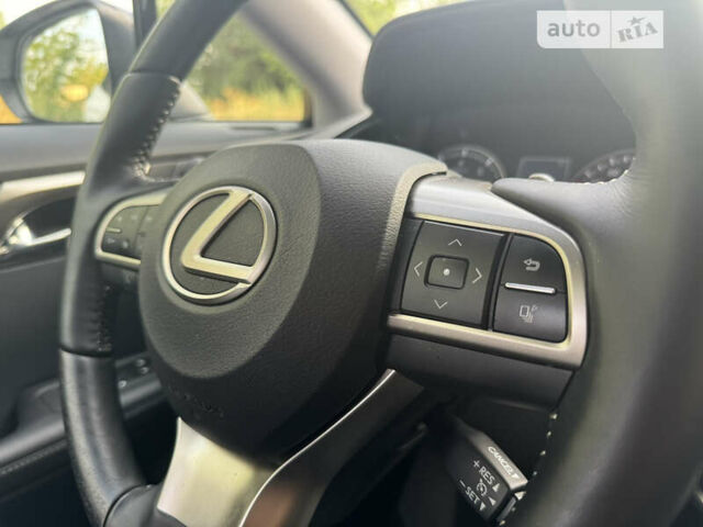 Белый Лексус РХ, объемом двигателя 2 л и пробегом 6 тыс. км за 57500 $, фото 31 на Automoto.ua