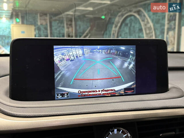 Белый Лексус РХ, объемом двигателя 3.46 л и пробегом 28 тыс. км за 53900 $, фото 33 на Automoto.ua