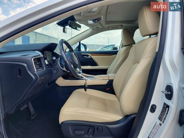 Белый Лексус РХ, объемом двигателя 3.5 л и пробегом 78 тыс. км за 15900 $, фото 6 на Automoto.ua