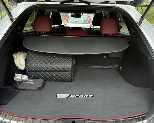 Білий Лексус РХ, об'ємом двигуна 2.4 л та пробігом 53 тис. км за 63500 $, фото 12 на Automoto.ua