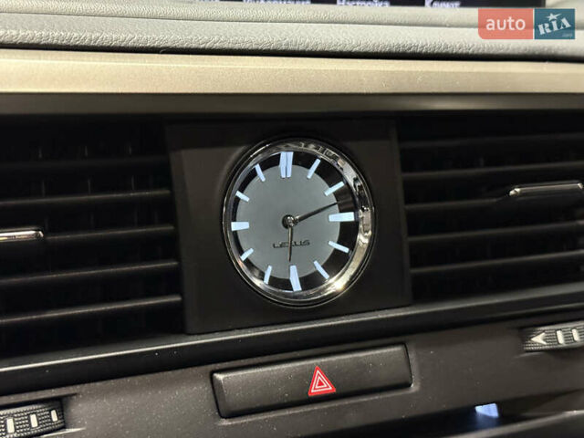 Белый Лексус РХ, объемом двигателя 3.46 л и пробегом 28 тыс. км за 53900 $, фото 37 на Automoto.ua