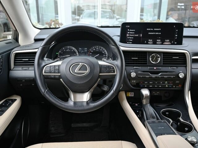 Білий Лексус РХ, об'ємом двигуна 3.46 л та пробігом 71 тис. км за 49744 $, фото 8 на Automoto.ua