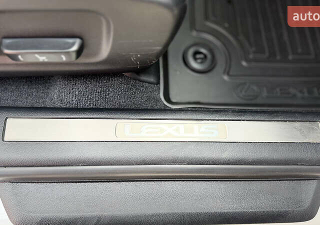 Білий Лексус РХ, об'ємом двигуна 3.46 л та пробігом 42 тис. км за 56000 $, фото 36 на Automoto.ua