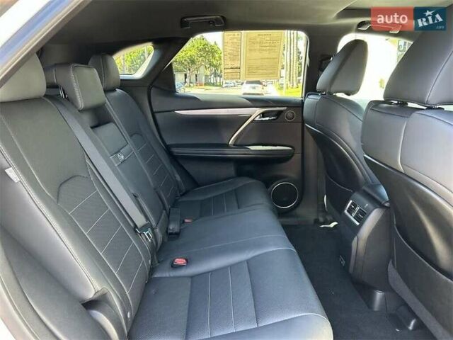 Белый Лексус РХ, объемом двигателя 3.46 л и пробегом 41 тыс. км за 17300 $, фото 28 на Automoto.ua