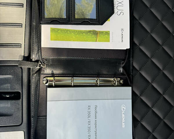 Білий Лексус РХ, об'ємом двигуна 3.46 л та пробігом 24 тис. км за 59500 $, фото 35 на Automoto.ua