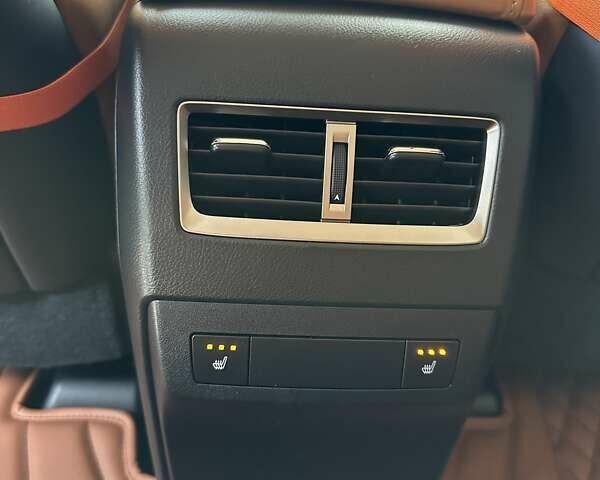 Белый Лексус РХ, объемом двигателя 2 л и пробегом 43 тыс. км за 53999 $, фото 31 на Automoto.ua