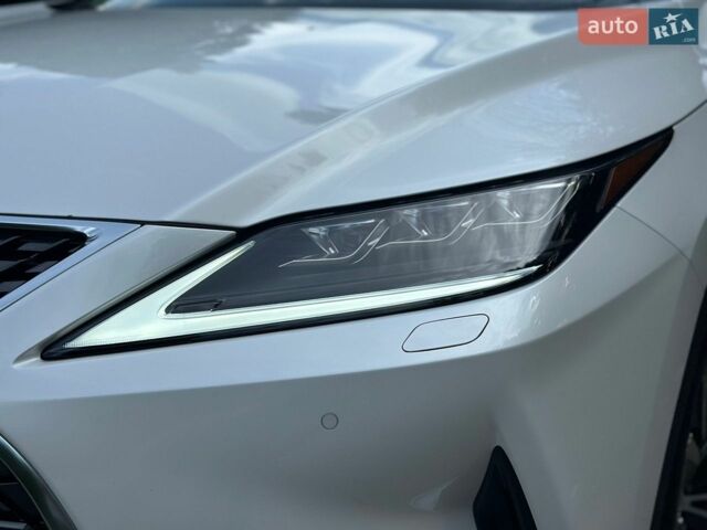 Білий Лексус РХ, об'ємом двигуна 2 л та пробігом 70 тис. км за 45990 $, фото 4 на Automoto.ua