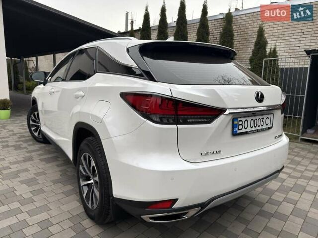 Белый Лексус РХ, объемом двигателя 2 л и пробегом 5 тыс. км за 52500 $, фото 6 на Automoto.ua