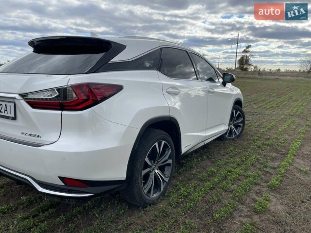 Білий Лексус РХ, об'ємом двигуна 3.5 л та пробігом 28 тис. км за 51999 $, фото 39 на Automoto.ua