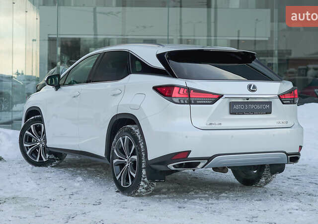 Білий Лексус РХ, об'ємом двигуна 2 л та пробігом 33 тис. км за 48299 $, фото 1 на Automoto.ua