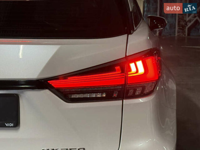 Белый Лексус РХ, объемом двигателя 3.46 л и пробегом 28 тыс. км за 53900 $, фото 22 на Automoto.ua