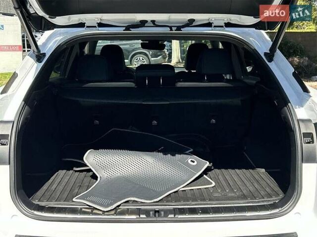 Белый Лексус РХ, объемом двигателя 3.46 л и пробегом 41 тыс. км за 17300 $, фото 27 на Automoto.ua