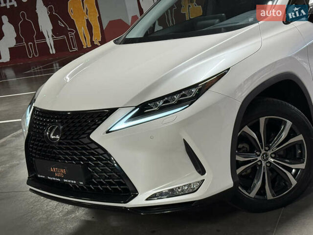 Белый Лексус РХ, объемом двигателя 3.46 л и пробегом 28 тыс. км за 53900 $, фото 16 на Automoto.ua