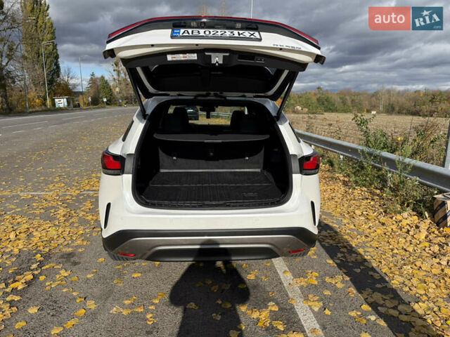 Білий Лексус РХ, об'ємом двигуна 2.4 л та пробігом 52 тис. км за 57000 $, фото 35 на Automoto.ua