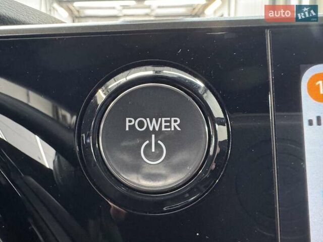 Белый Лексус РХ, объемом двигателя 2.5 л и пробегом 39 тыс. км за 79000 $, фото 96 на Automoto.ua