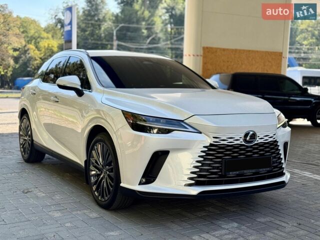 Білий Лексус РХ, об'ємом двигуна 2.49 л та пробігом 49 тис. км за 75000 $, фото 1 на Automoto.ua