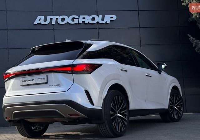 Белый Лексус РХ, объемом двигателя 2.49 л и пробегом 40 тыс. км за 69900 $, фото 3 на Automoto.ua