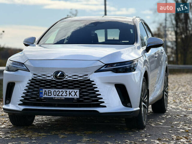 Білий Лексус РХ, об'ємом двигуна 2.4 л та пробігом 52 тис. км за 57000 $, фото 5 на Automoto.ua