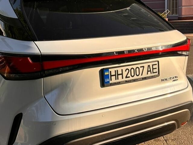 Білий Лексус РХ, об'ємом двигуна 2.49 л та пробігом 40 тис. км за 65000 $, фото 7 на Automoto.ua