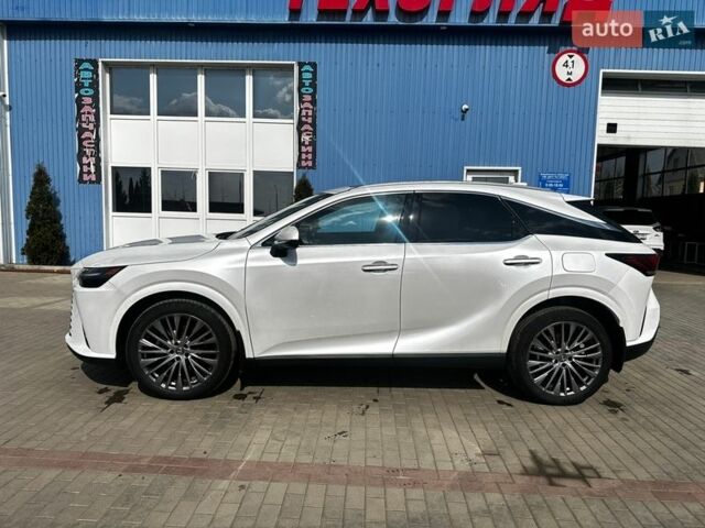 Белый Лексус РХ, объемом двигателя 2.5 л и пробегом 30 тыс. км за 62500 $, фото 3 на Automoto.ua