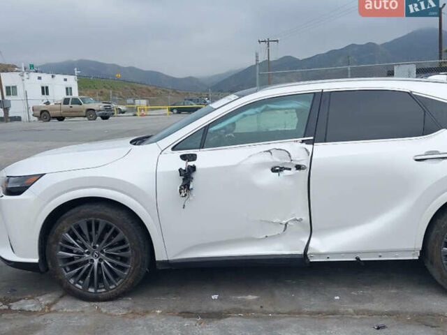 Білий Лексус РХ, об'ємом двигуна 2.5 л та пробігом 29 тис. км за 74500 $, фото 77 на Automoto.ua