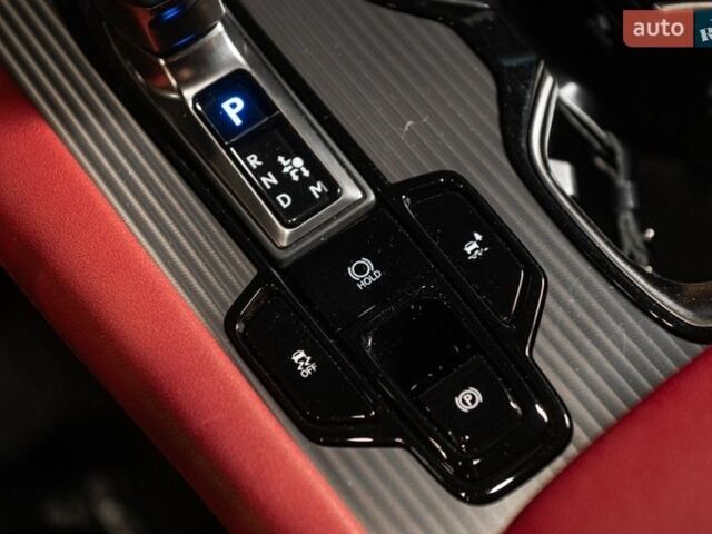 Білий Лексус РХ, об'ємом двигуна 2.4 л та пробігом 29 тис. км за 85900 $, фото 54 на Automoto.ua