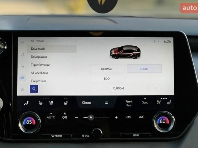 Білий Лексус РХ, об'ємом двигуна 2.39 л та пробігом 11 тис. км за 50500 $, фото 19 на Automoto.ua