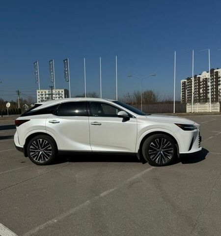Белый Лексус РХ, объемом двигателя 2.39 л и пробегом 50 тыс. км за 70000 $, фото 2 на Automoto.ua