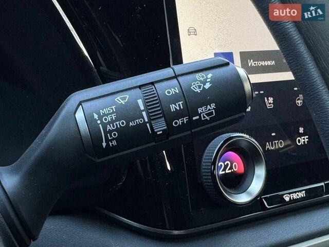 Білий Лексус РХ, об'ємом двигуна 2.5 л та пробігом 14 тис. км за 74990 $, фото 22 на Automoto.ua