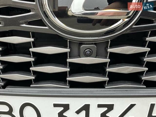 Білий Лексус РХ, об'ємом двигуна 2.5 л та пробігом 29 тис. км за 74500 $, фото 27 на Automoto.ua