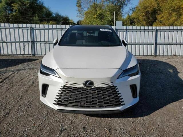 Белый Лексус РХ, объемом двигателя 2.4 л и пробегом 30 тыс. км за 33000 $, фото 1 на Automoto.ua