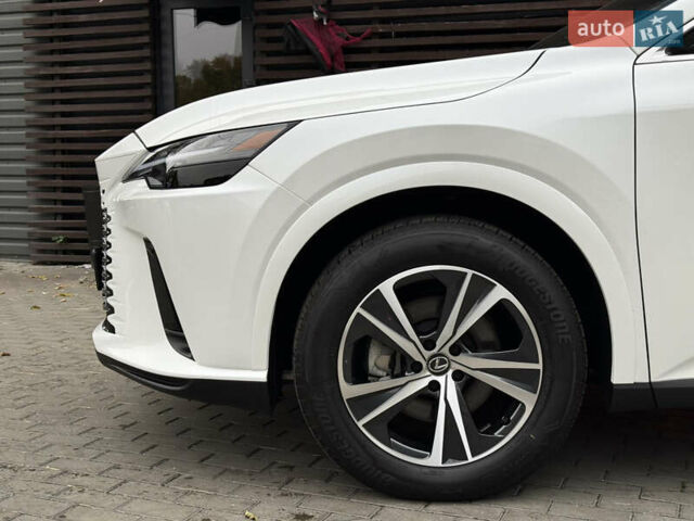 Лексус РХ 2023 у Києві на Automoto.ua Білий Лексус РХ, об'ємом двигуна 2.4 л та пробігом 2 тис. км за 57900 $, фото 4 на Automoto.ua