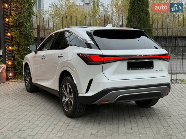 Лексус РХ 2023 у Києві на Automoto.ua Білий Лексус РХ, об'ємом двигуна 2.4 л та пробігом 2 тис. км за 57900 $, фото 5 на Automoto.ua