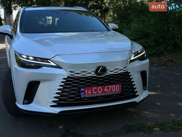 Белый Лексус РХ, объемом двигателя 2.49 л и пробегом 31 тыс. км за 58000 $, фото 18 на Automoto.ua