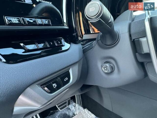 Білий Лексус РХ, об'ємом двигуна 2.4 л та пробігом 27 тис. км за 79999 $, фото 42 на Automoto.ua