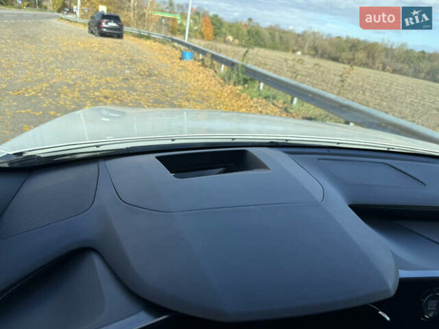 Білий Лексус РХ, об'ємом двигуна 2.4 л та пробігом 52 тис. км за 57000 $, фото 21 на Automoto.ua