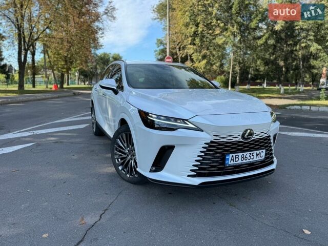 Білий Лексус РХ, об'ємом двигуна 2.49 л та пробігом 31 тис. км за 58500 $, фото 2 на Automoto.ua