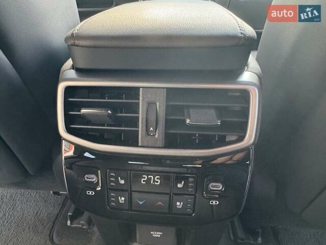 Белый Лексус РХ, объемом двигателя 2.5 л и пробегом 39 тыс. км за 79000 $, фото 65 на Automoto.ua