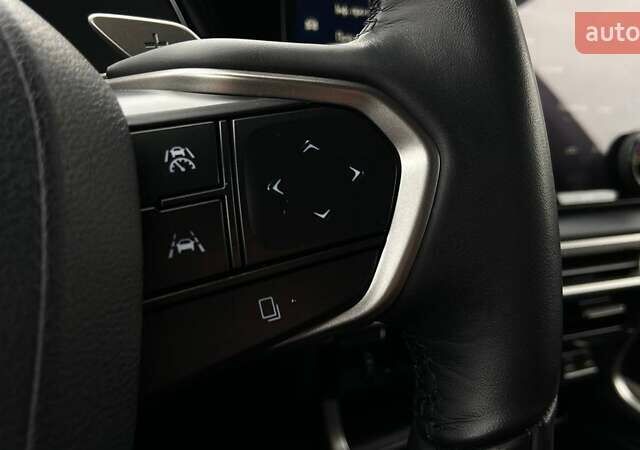 Белый Лексус РХ, объемом двигателя 2.5 л и пробегом 10 тыс. км за 99000 $, фото 14 на Automoto.ua