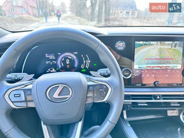 Белый Лексус РХ, объемом двигателя 2.5 л и пробегом 30 тыс. км за 62500 $, фото 24 на Automoto.ua