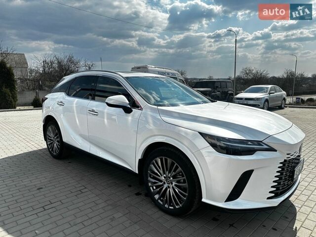 Білий Лексус РХ, об'ємом двигуна 2.49 л та пробігом 31 тис. км за 59000 $, фото 1 на Automoto.ua